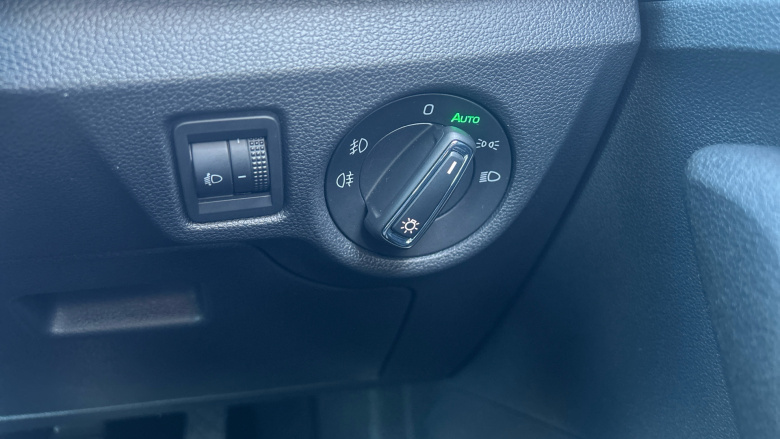 Skoda Scala 1.5 TSI SE 5dr DSG Petrol Hatchback